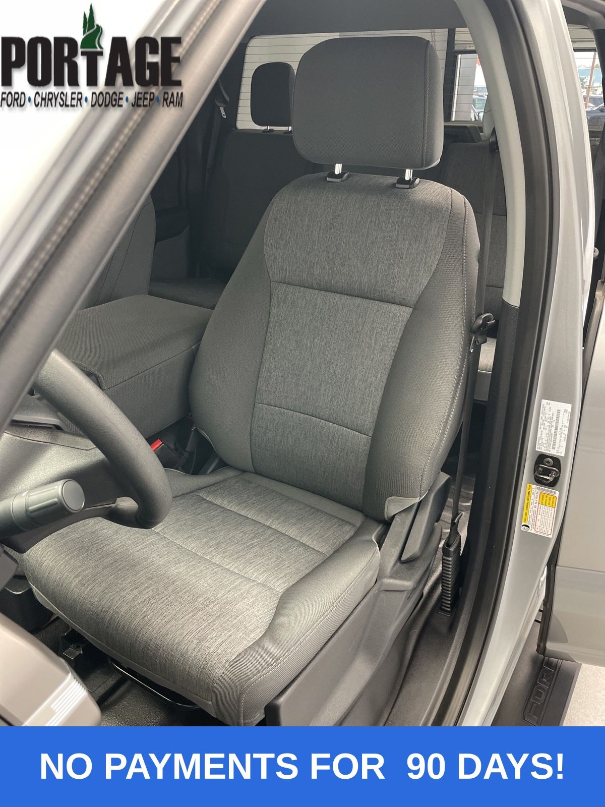2024 Ford F-150 XLT photo 8