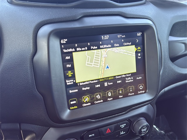 2022 Jeep Renegade Trailhawk photo 17