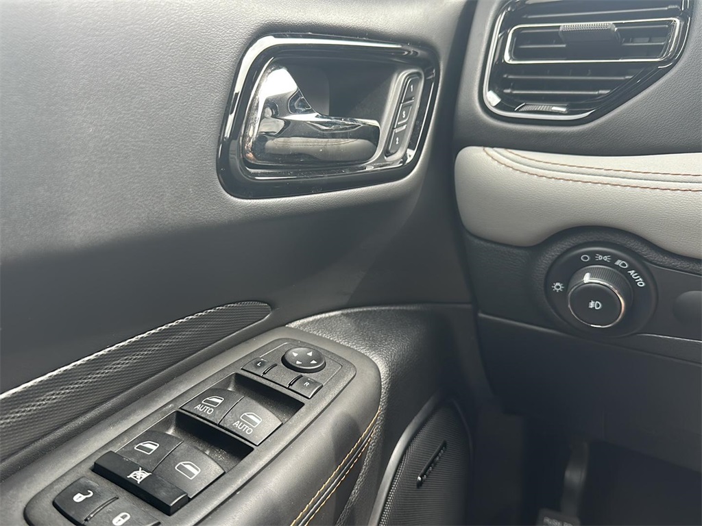 2022 Dodge Durango R/T photo 21