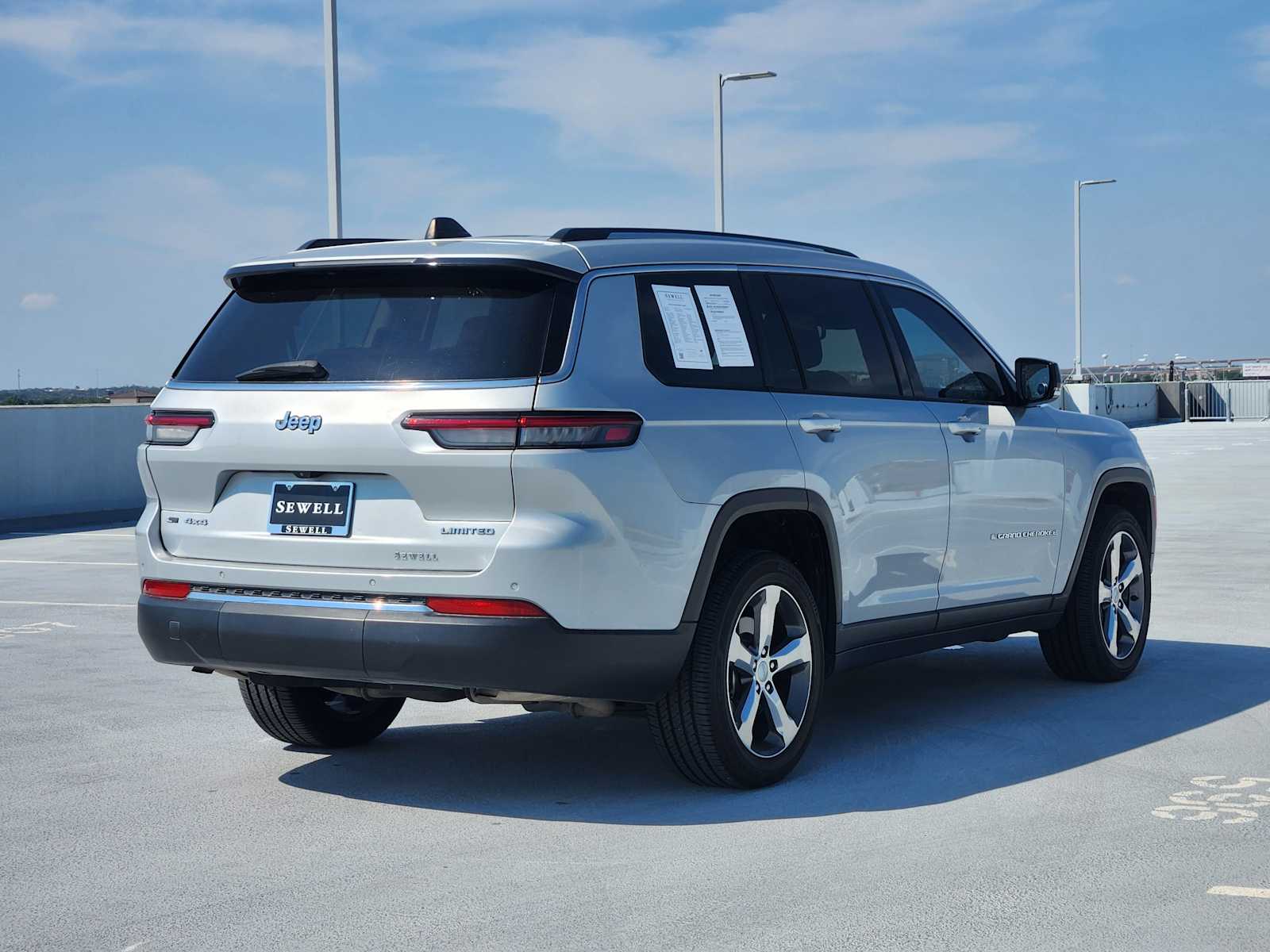 2021 Jeep Grand Cherokee Limited photo 3