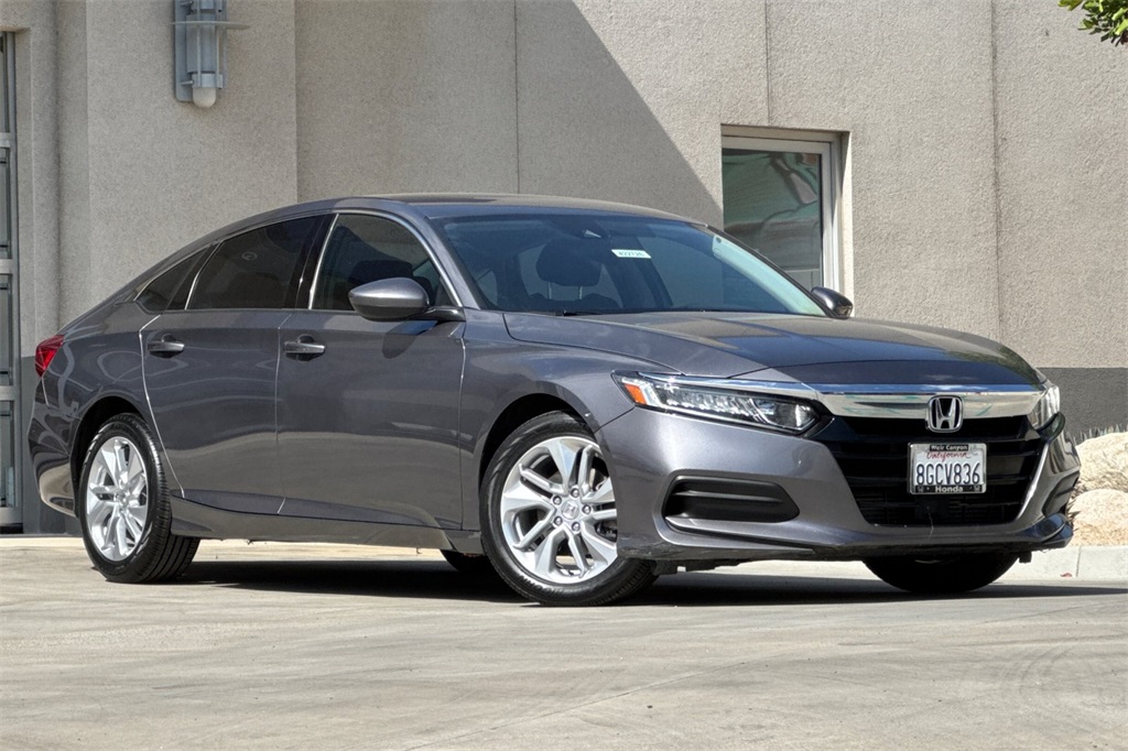 2018 Honda Accord LX photo 2