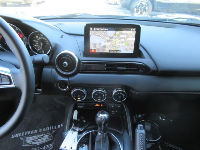 2022 Mazda MX-5 Miata RF Miata Grand Touring photo 17