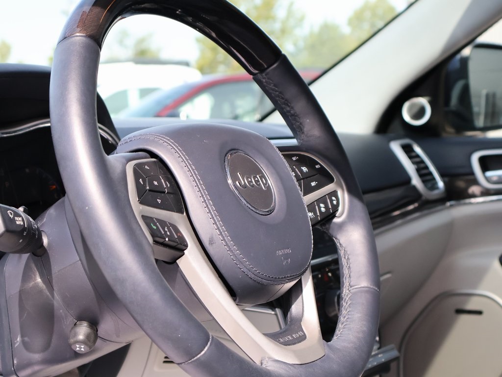 2021 Jeep Grand Cherokee Summit photo 24