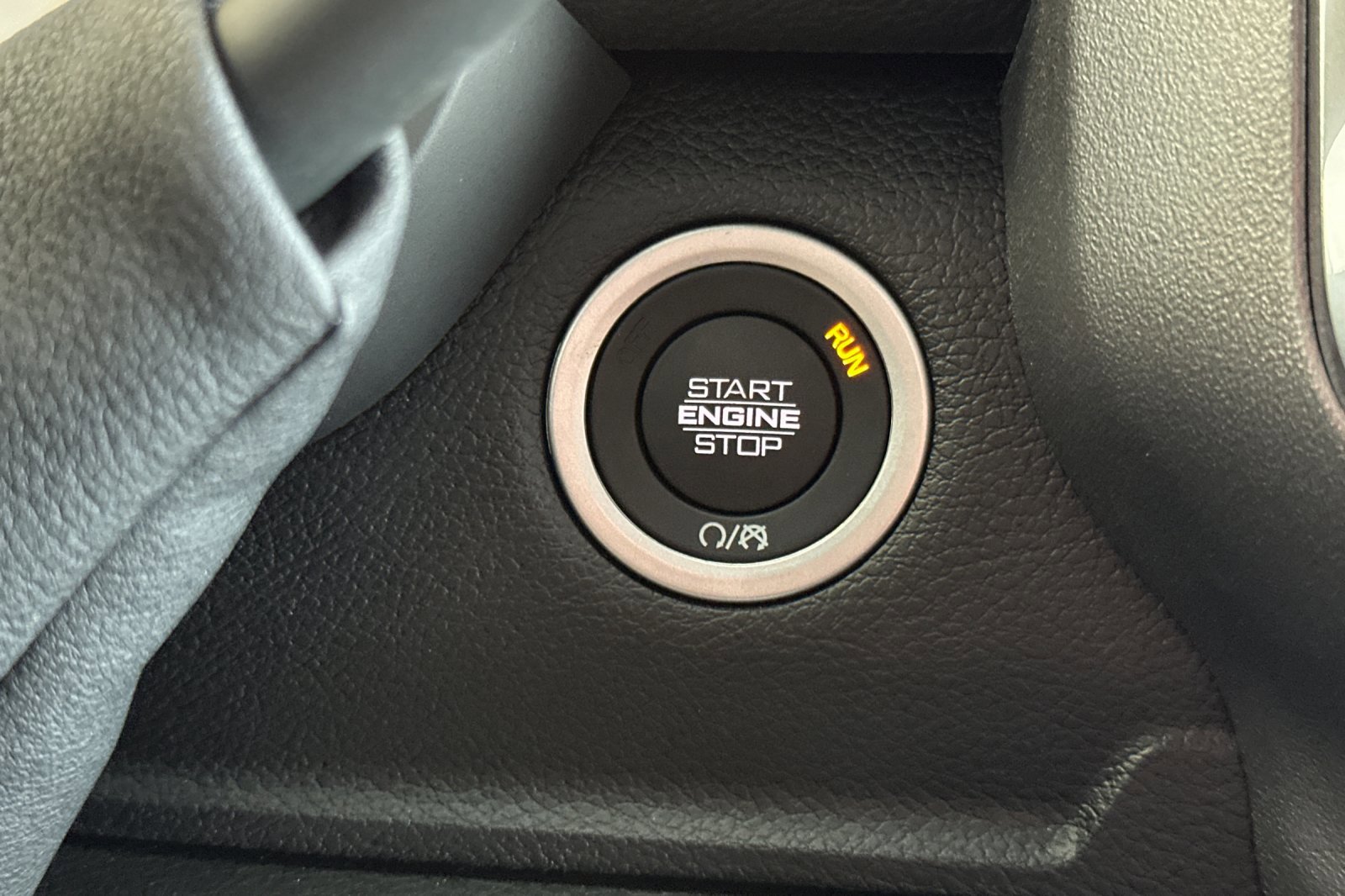 2025 Ram 2500 Laramie photo 19