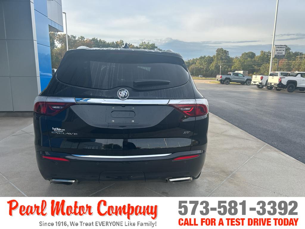2024 Buick Enclave Essence photo 4