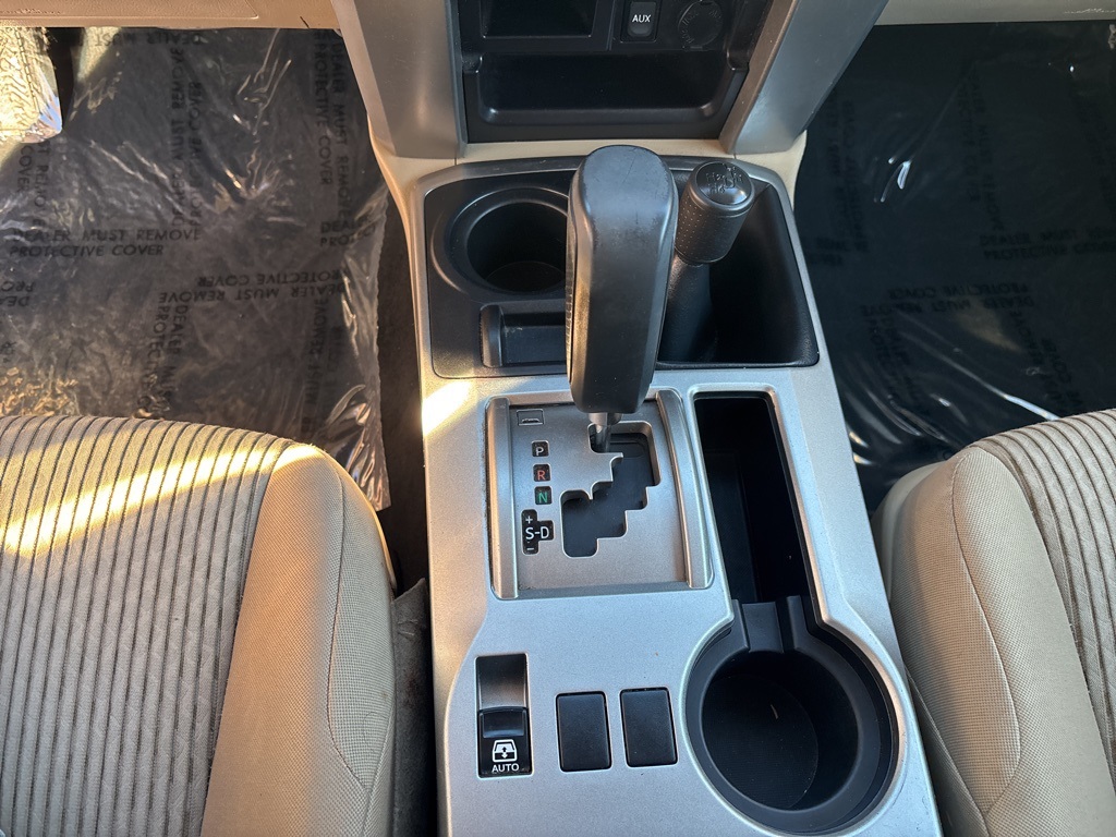 2011 Toyota 4Runner SR5 photo 20