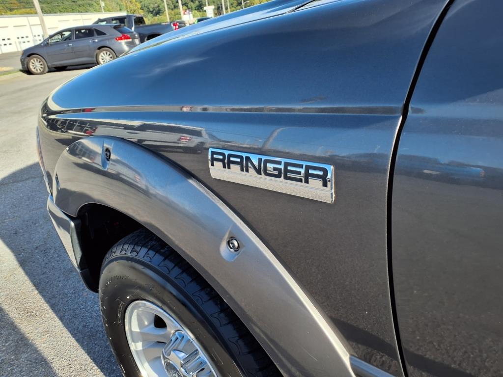 2011 Ford Ranger XLT photo 5