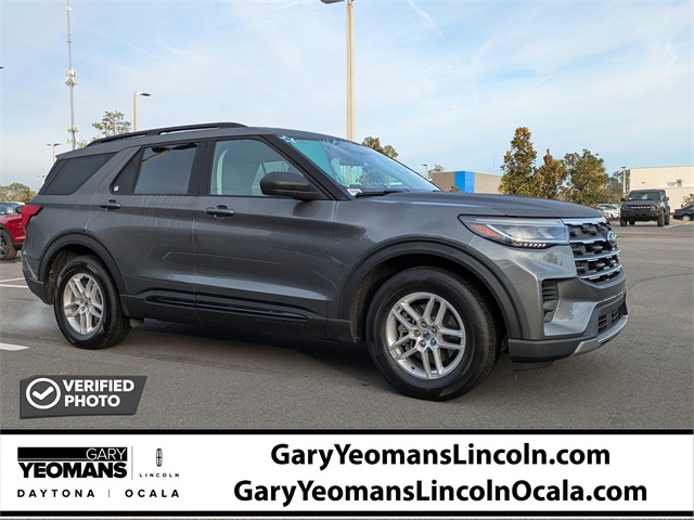 2026 Ford Explorer's photo