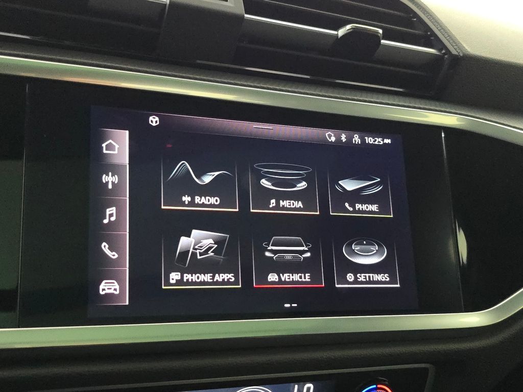 2022 Audi Q3 Premium S line photo 22