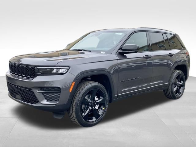 2025 Jeep Grand Cherokee Altitude X photo 3