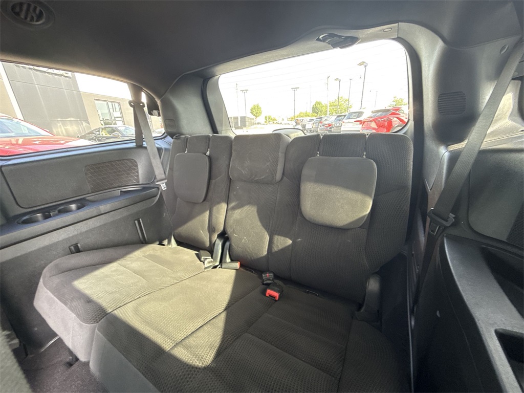 2017 Dodge Grand Caravan SE photo 21