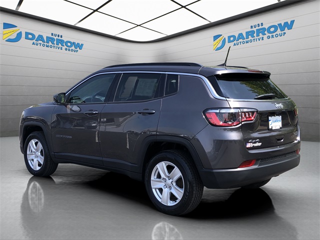 2022 Jeep Compass Latitude photo 3