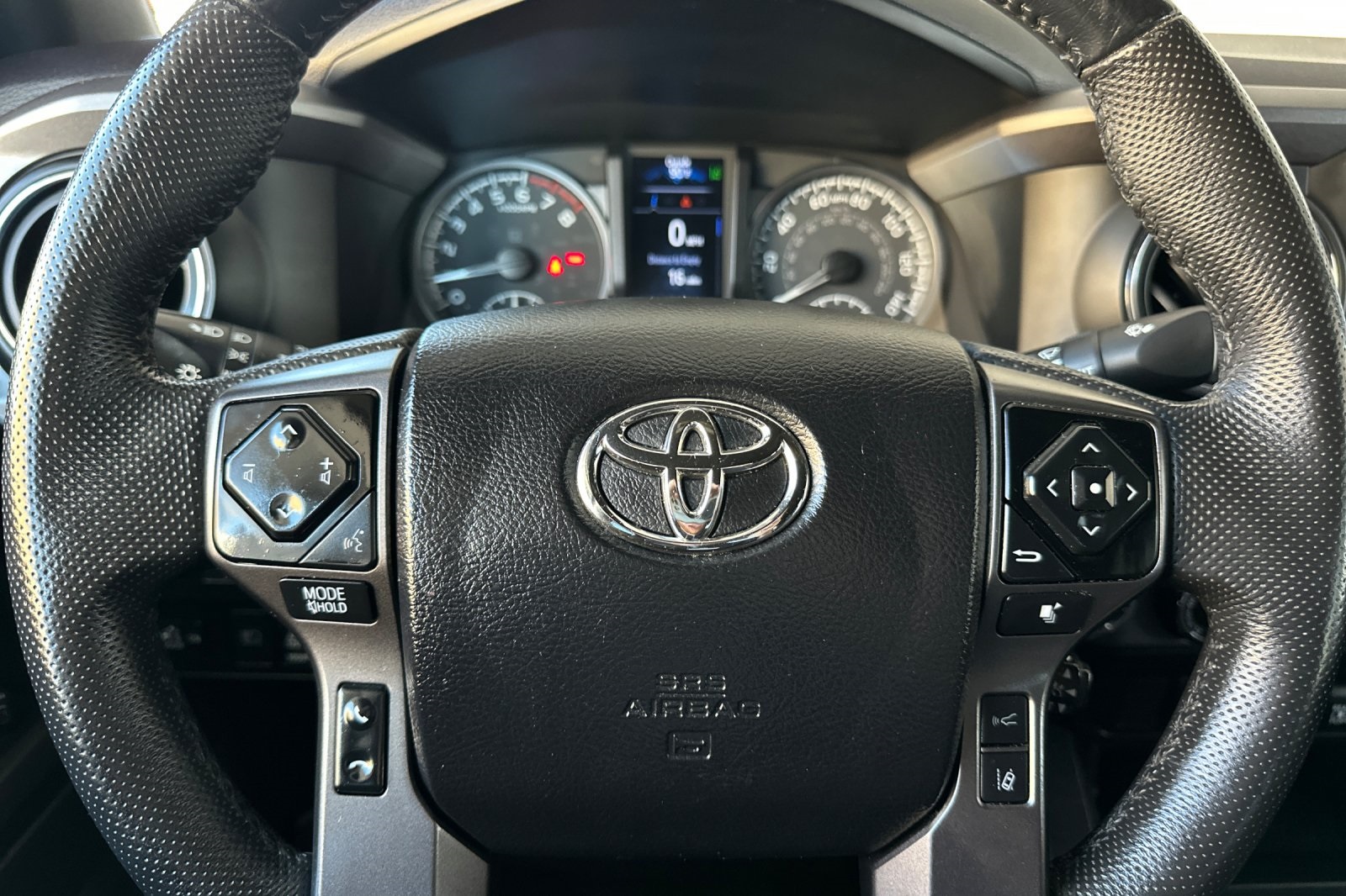 2022 Toyota Tacoma TRD Off-Road V6 photo 20