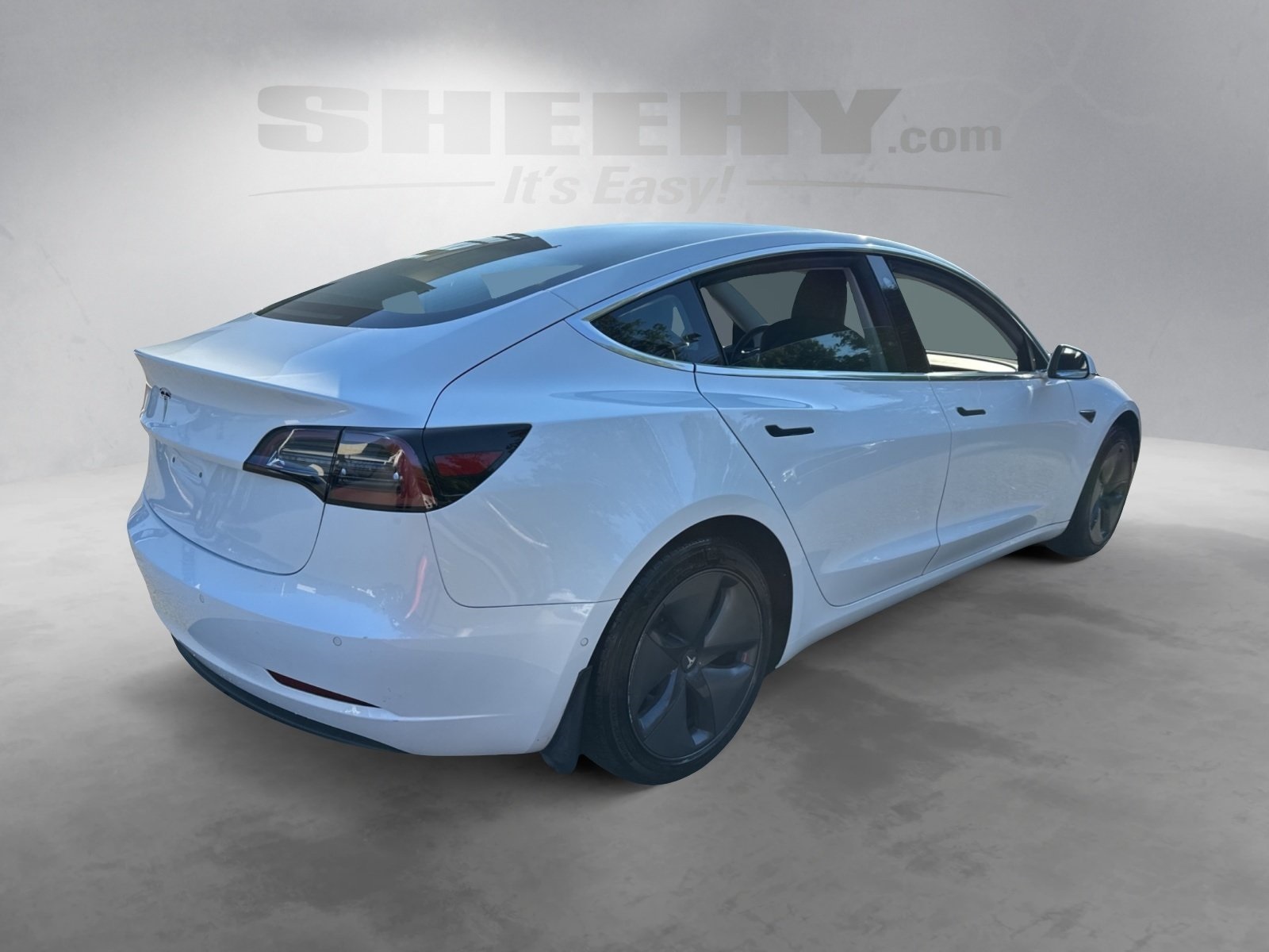 2019 Tesla Model 3 Standard Range Plus photo 11