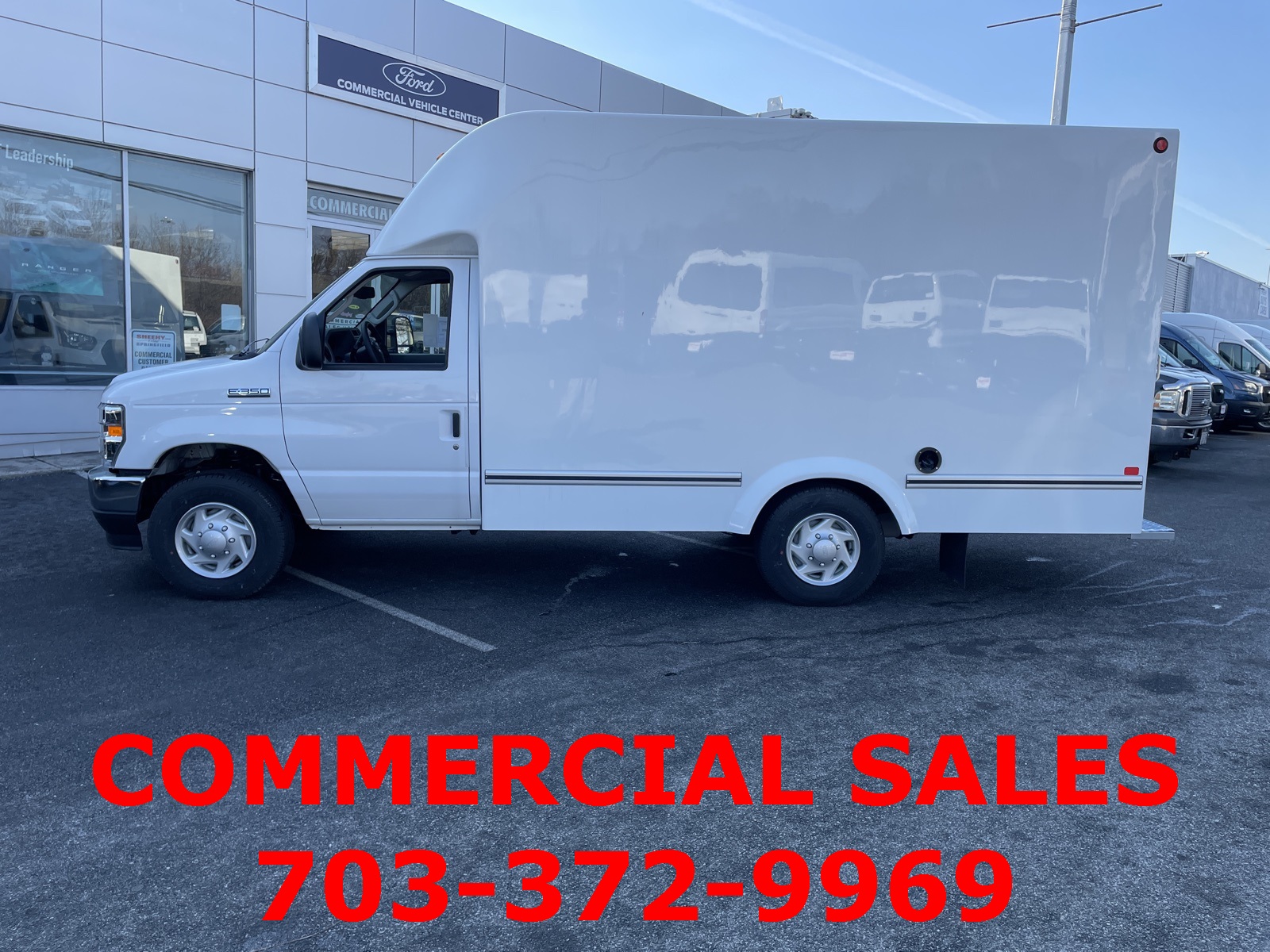 2025 Ford E-350 photo 3