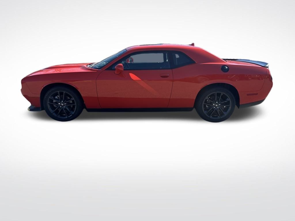 2023 Dodge Challenger GT photo 3
