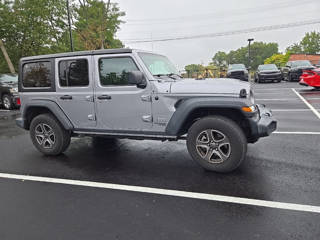 2018 Jeep Wrangler Unlimited Sport S photo 4