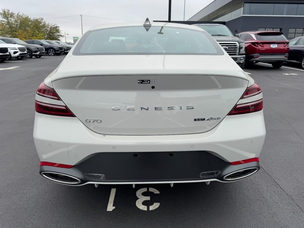 2026 Genesis G70 3.3T Sport Prestige photo 4