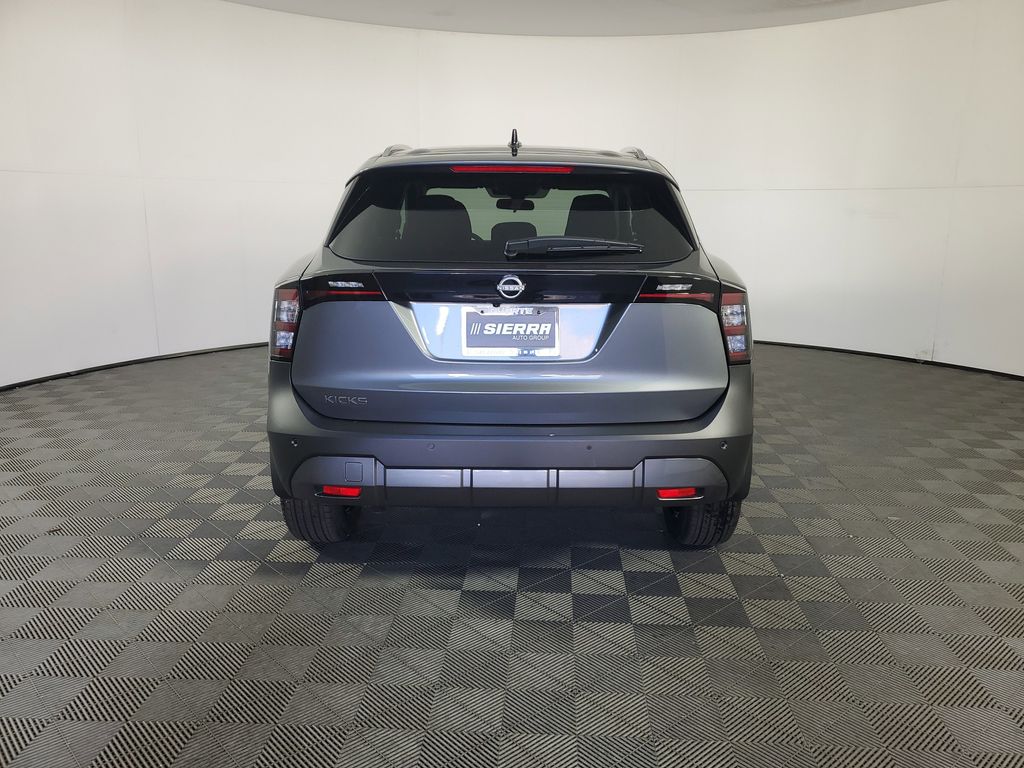 2026 Nissan Kicks SV photo 4