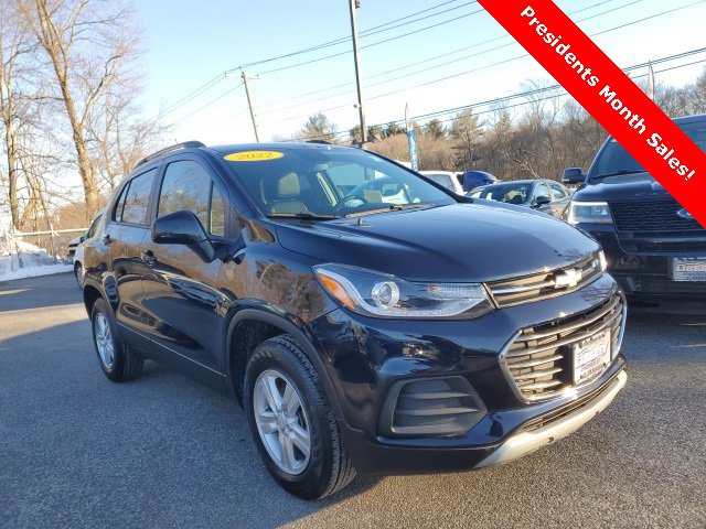 Used 2022 Chevrolet Trax LT with VIN KL7CJPSM6NB564411 for sale in Wakefield, MA