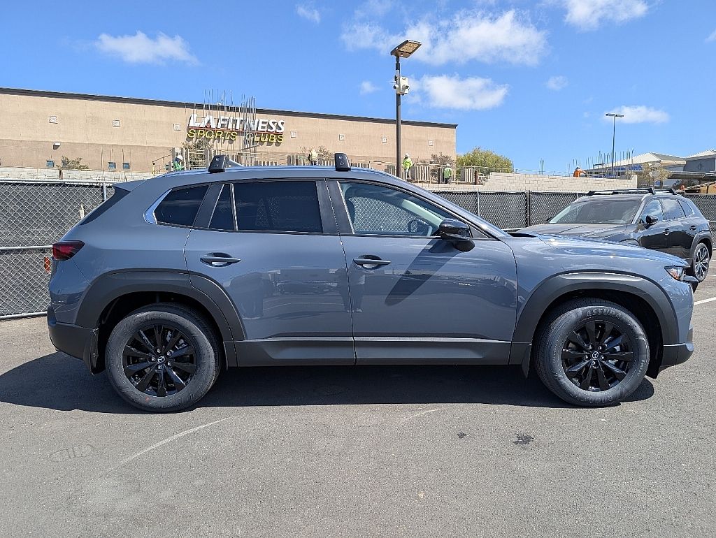 2025 Mazda CX-50 2.5 S Preferred photo 4