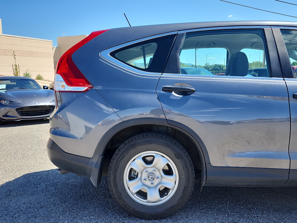 2012 Honda CR-V LX photo 5