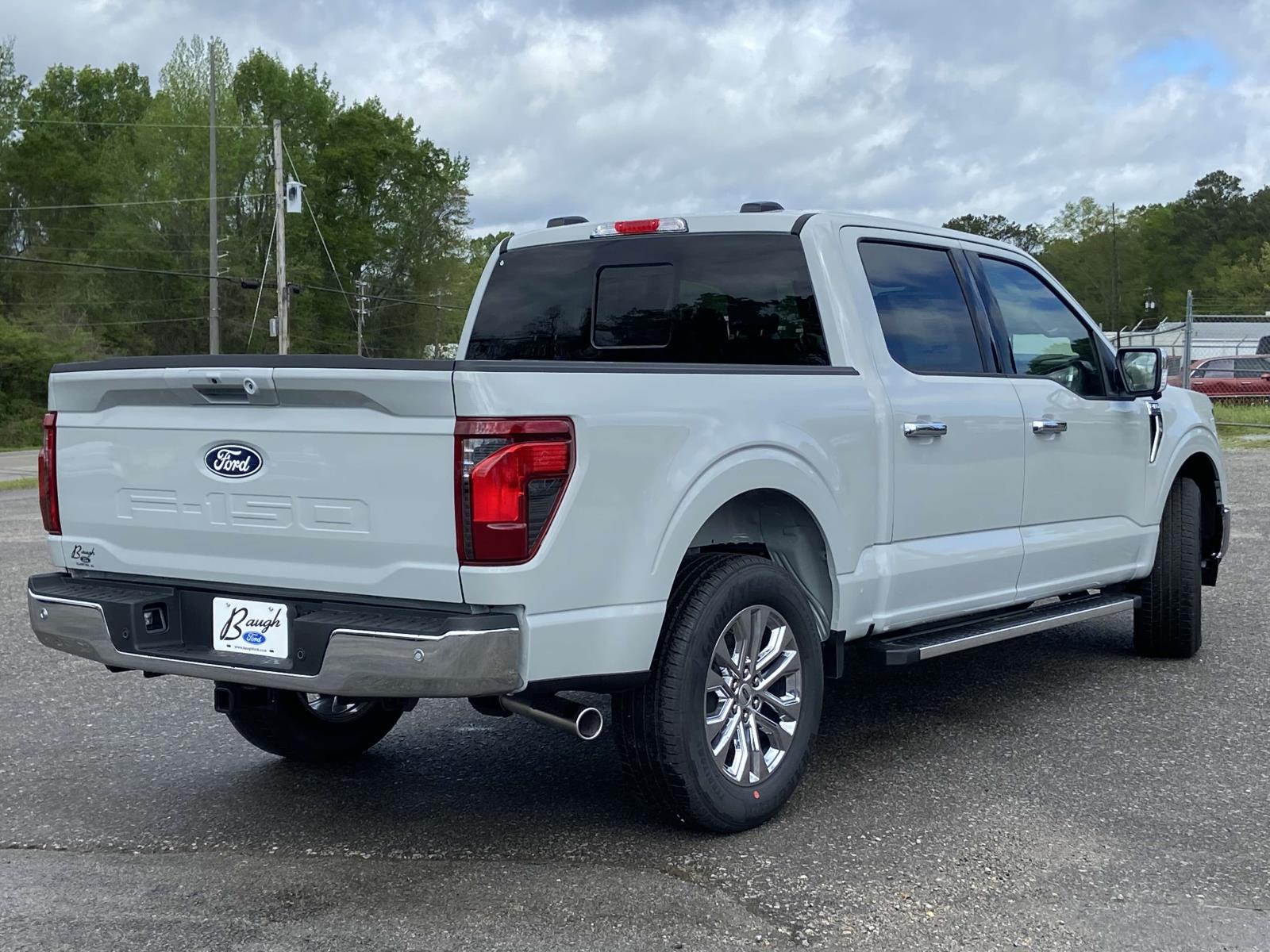 2024 Ford F-150 XLT photo 3