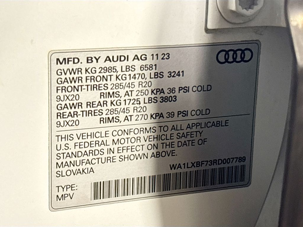 2024 Audi Q7 55 Premium Plus photo 23
