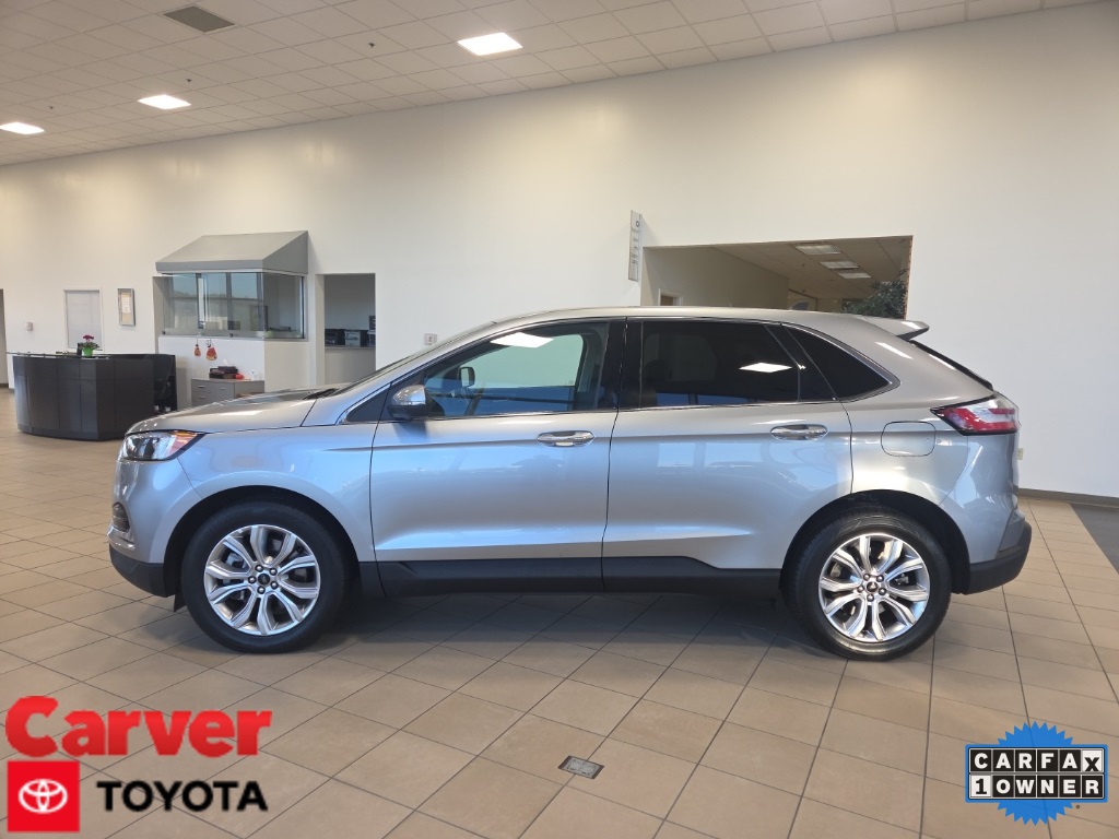 2024 Ford Edge Titanium's photo