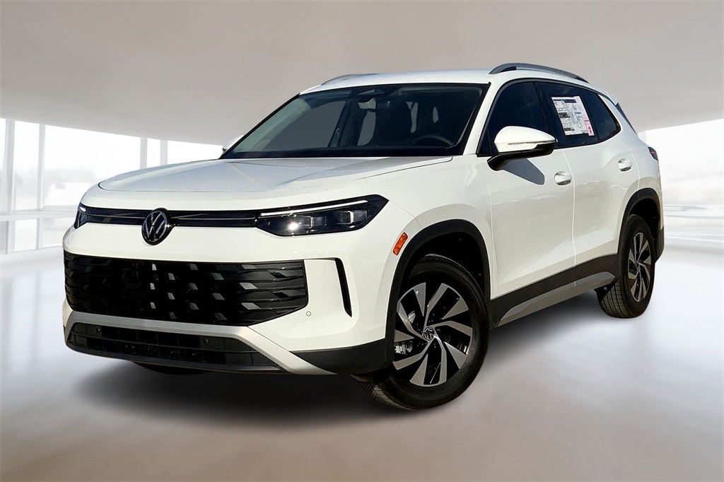 2026 Volkswagen Tiguan S's photo