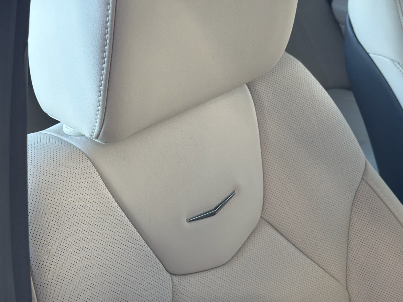 2025 Cadillac CT4 Premium Luxury photo 6