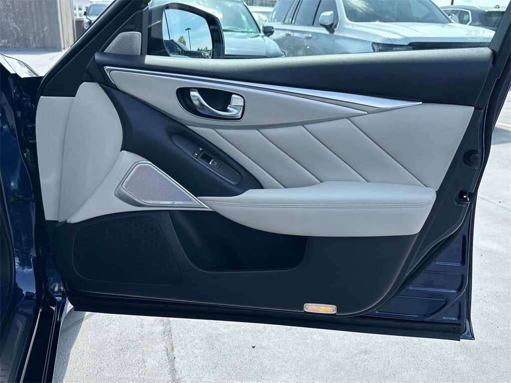 2022 Infiniti Q50 LUXE AWD photo 22