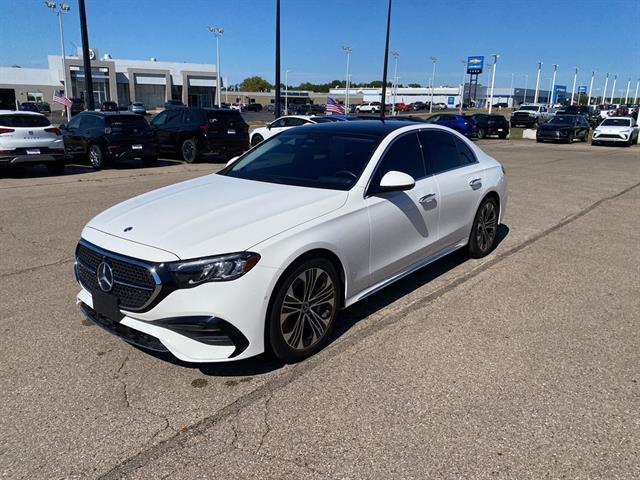 2025 Mercedes-Benz E-Class E450's photo