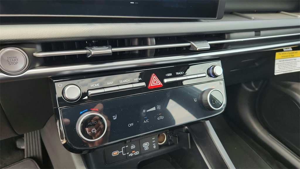 2026 Hyundai Santa Cruz SEL photo 26
