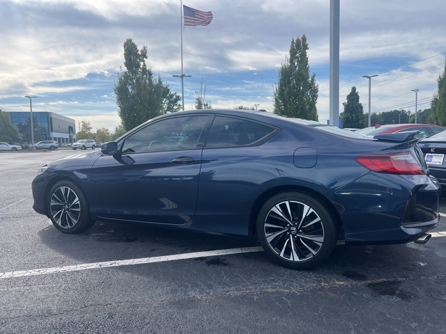 2017 Honda Accord EX-L V6 photo 10