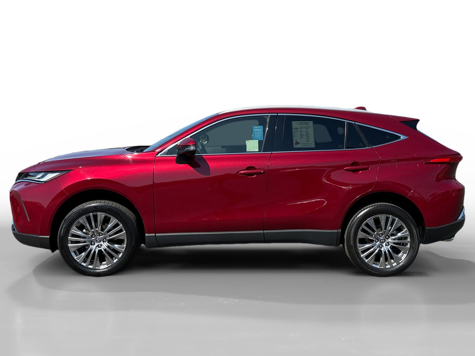 2022 Toyota Venza XLE photo 2