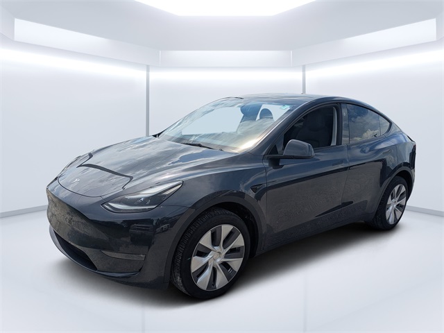 2024 Tesla Model Y Long Range photo 7