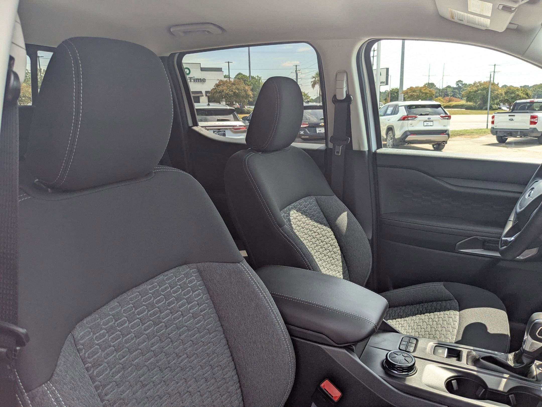 2025 Ford Ranger XLT photo 28