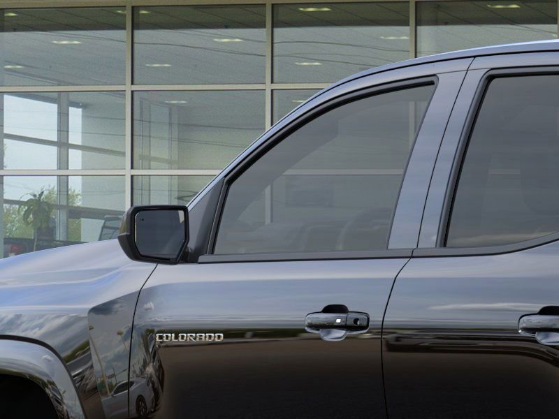 2026 Chevrolet Colorado LT photo 13