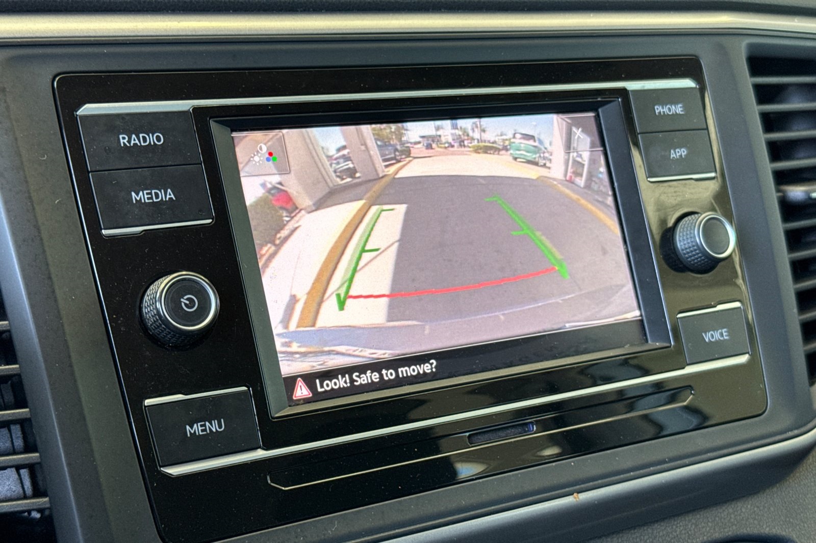2021 Volkswagen Atlas S photo 20