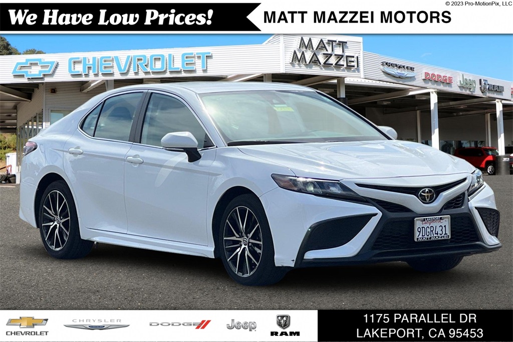2023 Toyota Camry SE