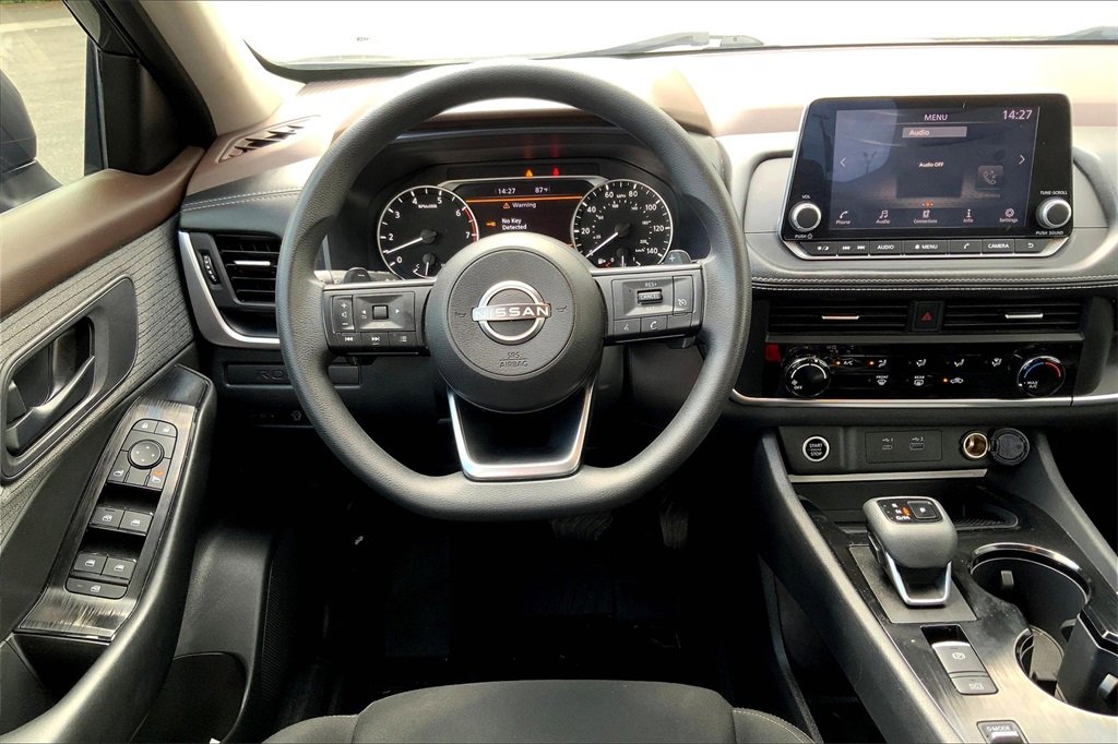 2023 Nissan Rogue S photo 5