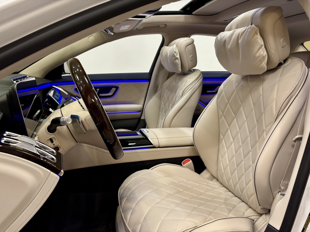 2026 Mercedes Benz S 580 4MATIC photo 4