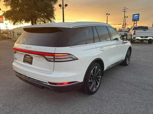 2023 Lincoln Aviator Reserve photo 5