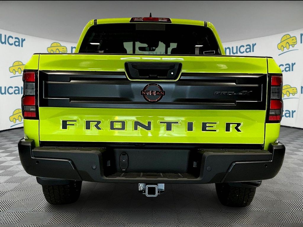 2026 Nissan Frontier PRO-4X photo 4