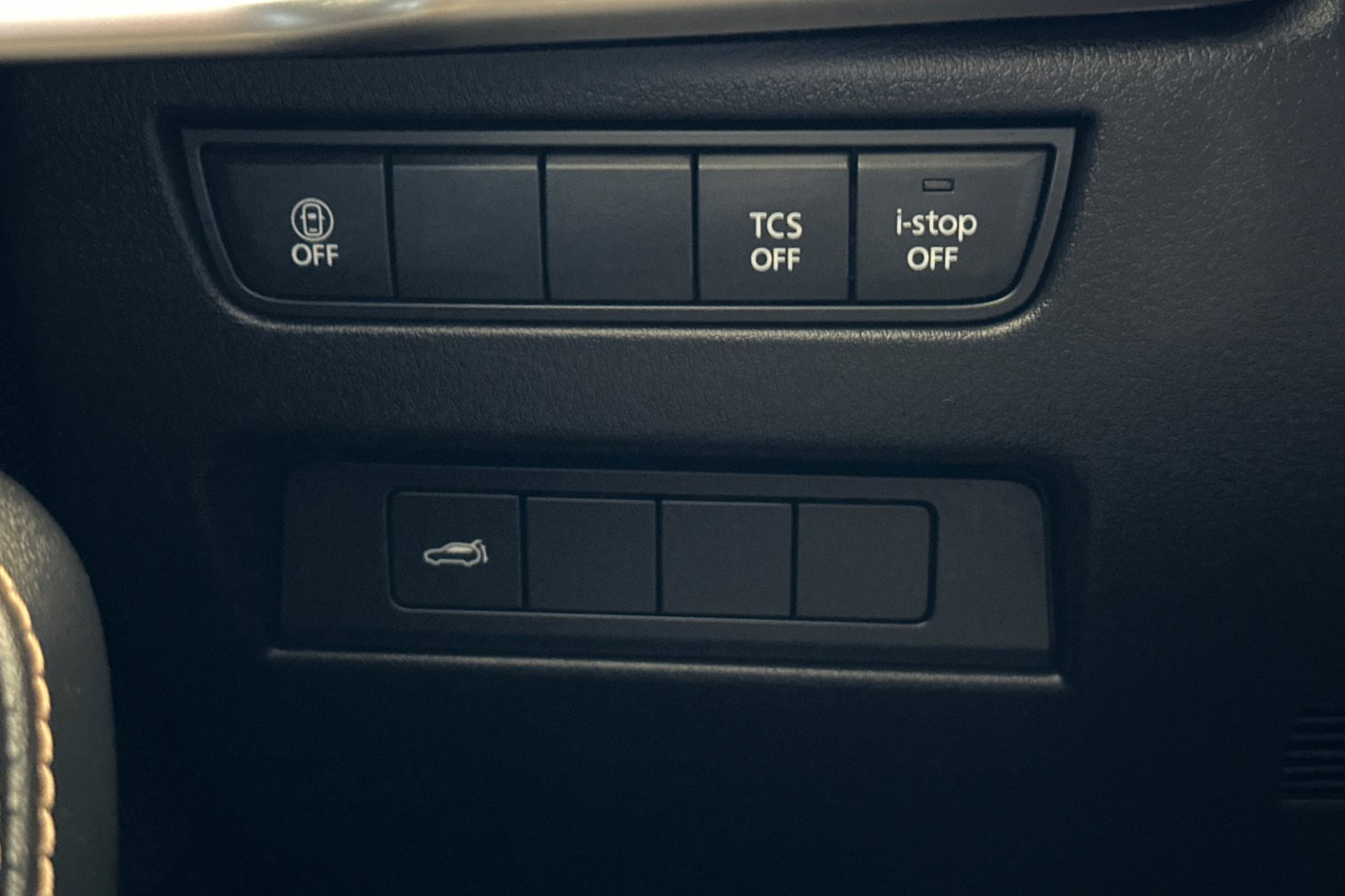 2024 Mazda CX-90 3.3 Turbo Preferred photo 32