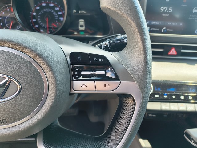 2021 Hyundai Elantra SEL photo 15