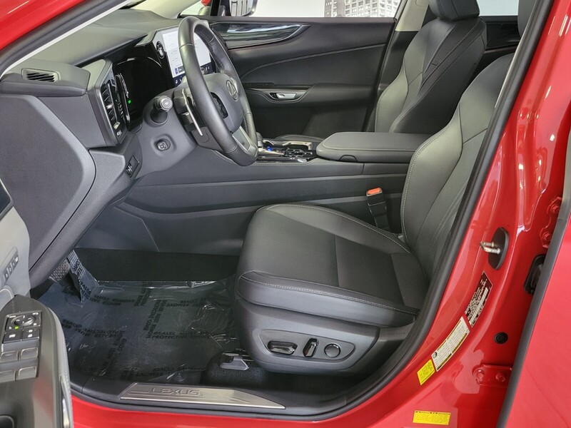 2025 Lexus NX 350h Premium AWD photo 9