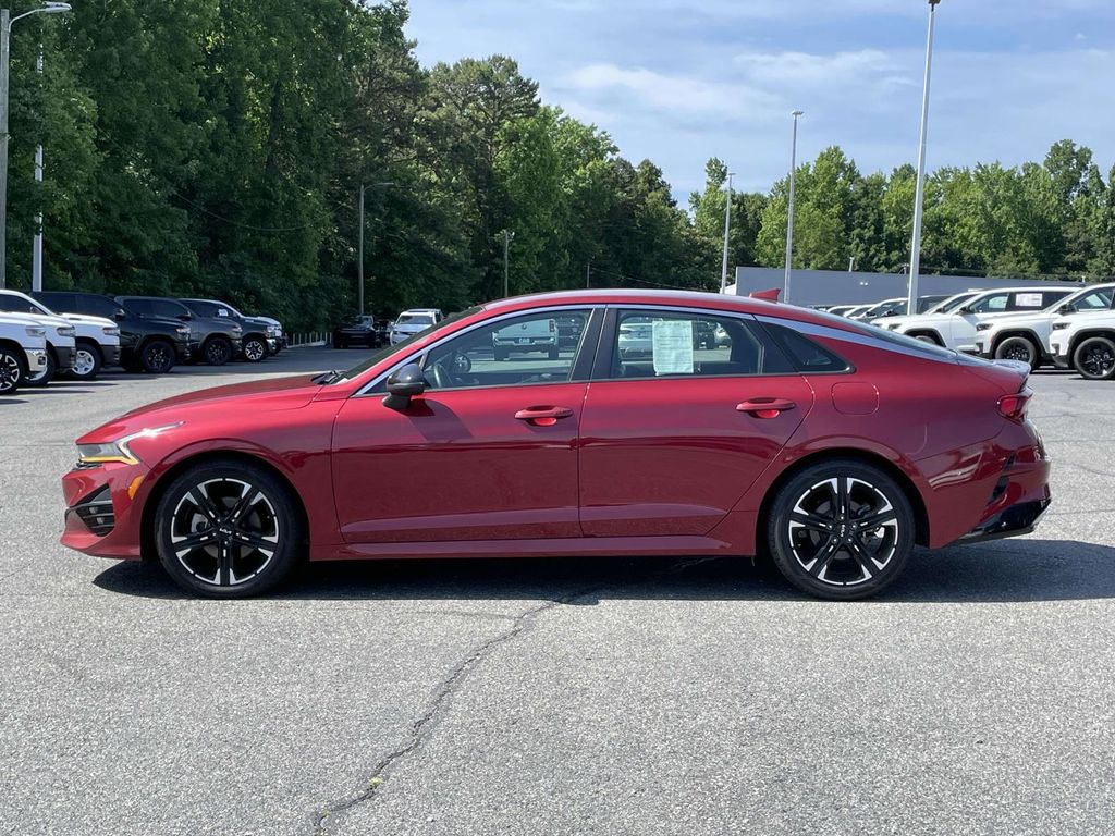 2022 Kia K5 GT-Line photo 4