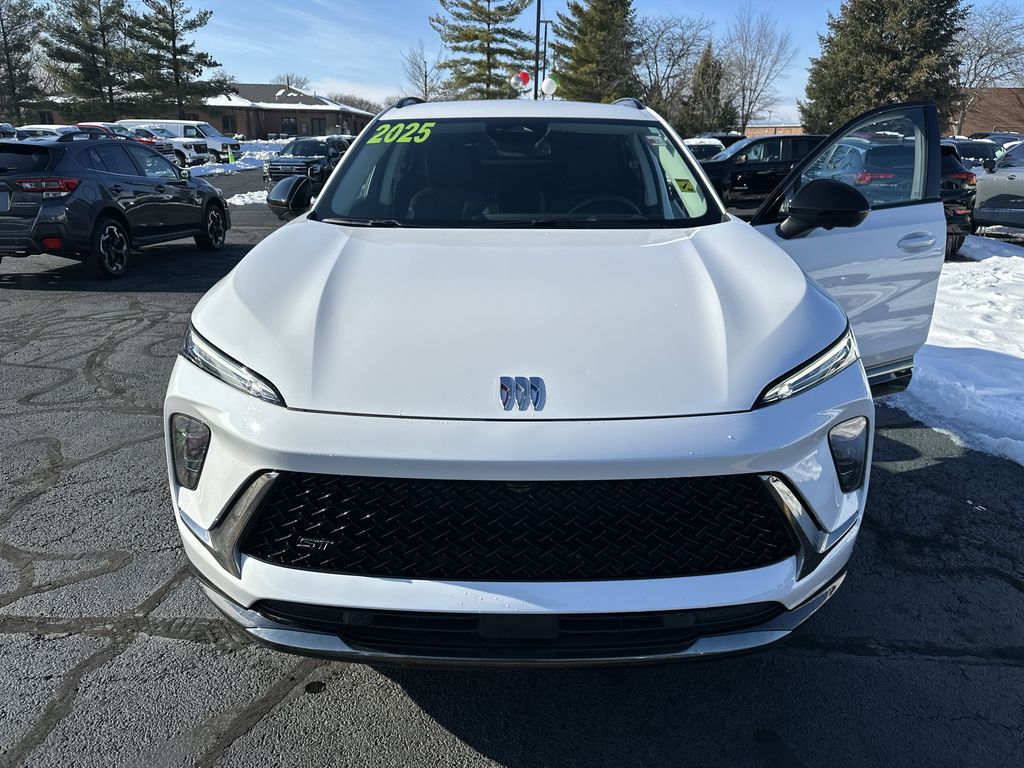 2025 BUICK ENVISION - Image 23